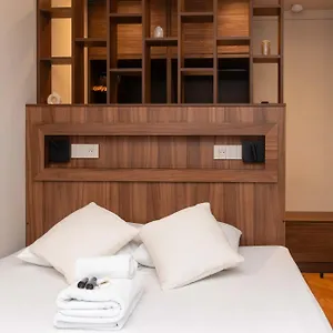  Apartment Centre De By Prestige