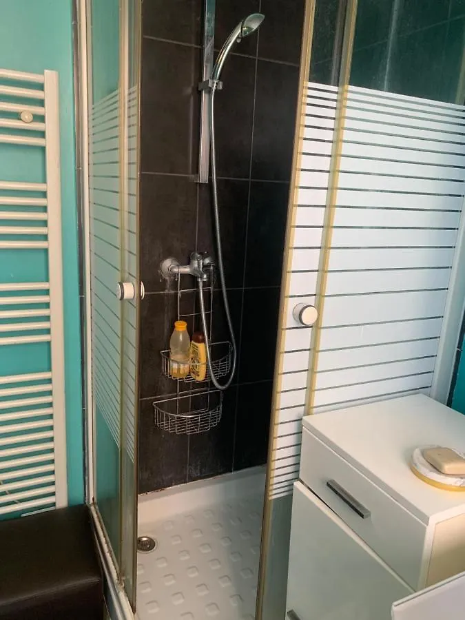One Bedroom Appartement - Paris 0*,