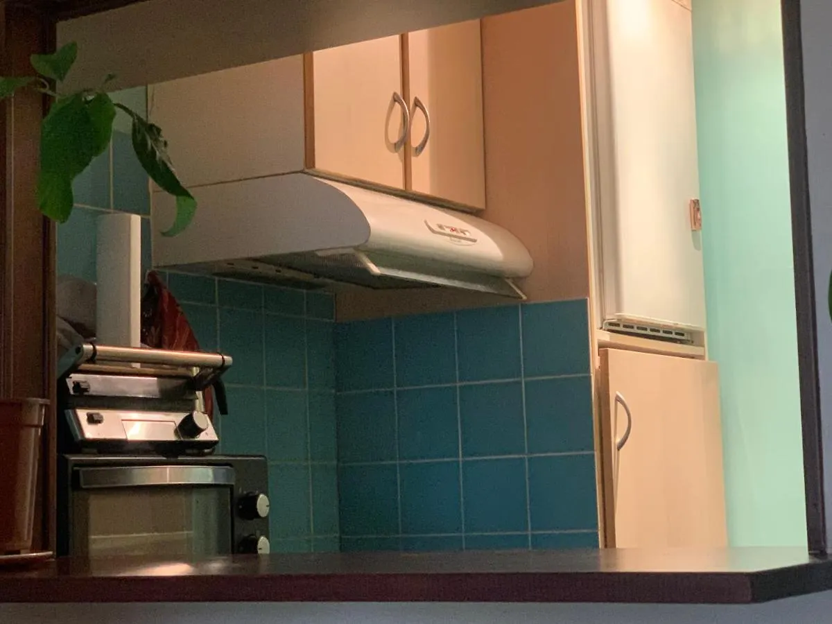 One Bedroom Appartement - Paris France